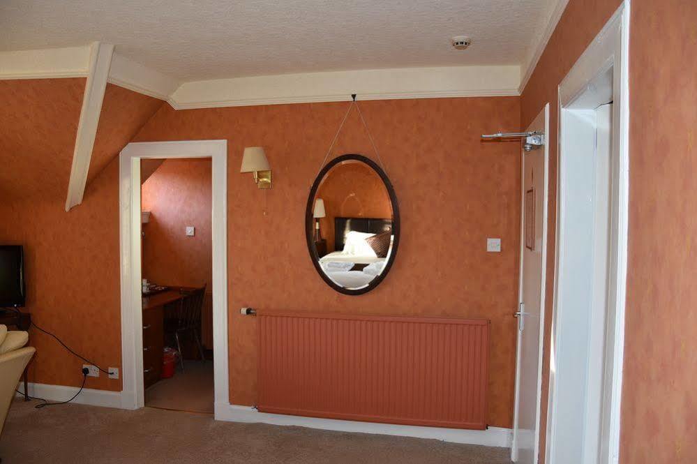 Ailean Chraggan Hotel Aberfeldy Bagian luar foto